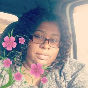 Meet your Posher, Candace